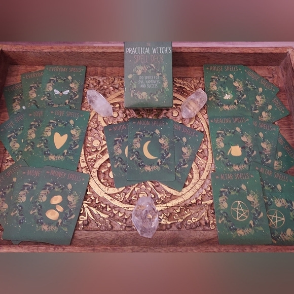 The Practical Witch's Spell Deck 100 Magic Spells for Love, Happiness & Success - Picture 1 of 8